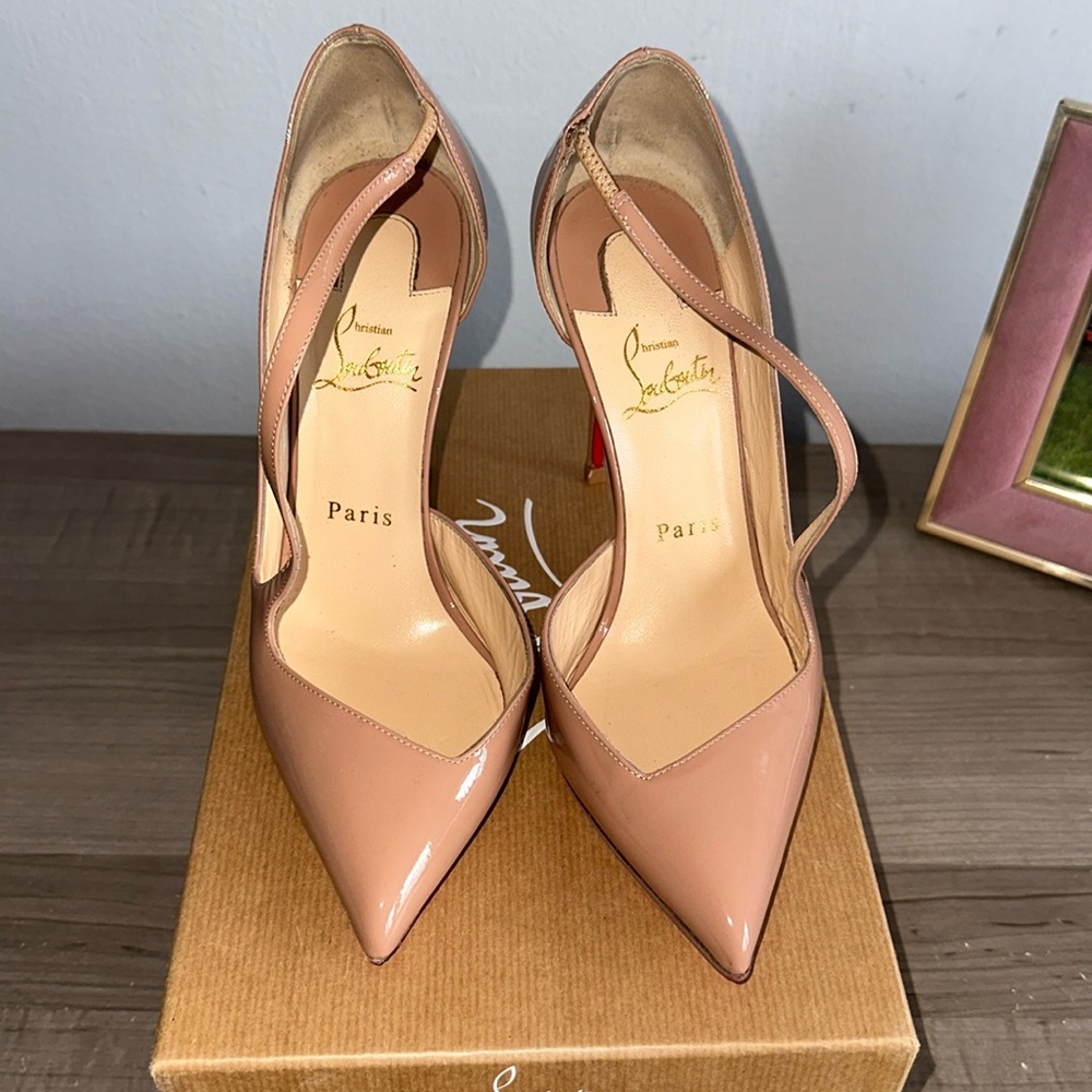 Christian Louboutin 100mm beige heel